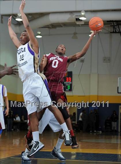 Thumbnail 3 in Christian Faith Center Academy vs. West Oaks (MLK Basketball Classic) photogallery.