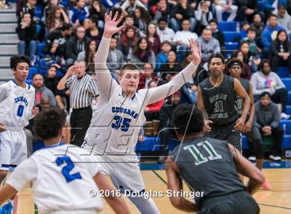 Thumbnail 3 in Moreau Catholic @ Newark Memorial photogallery.