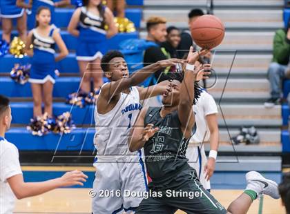 Thumbnail 2 in Moreau Catholic @ Newark Memorial photogallery.