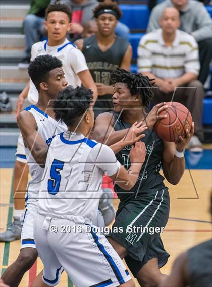 Thumbnail 2 in Moreau Catholic @ Newark Memorial photogallery.