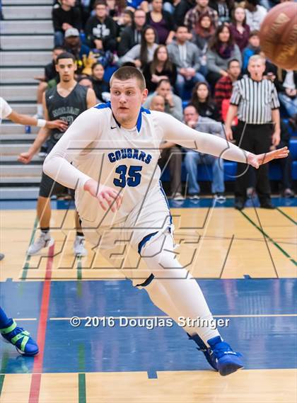 Thumbnail 3 in Moreau Catholic @ Newark Memorial photogallery.