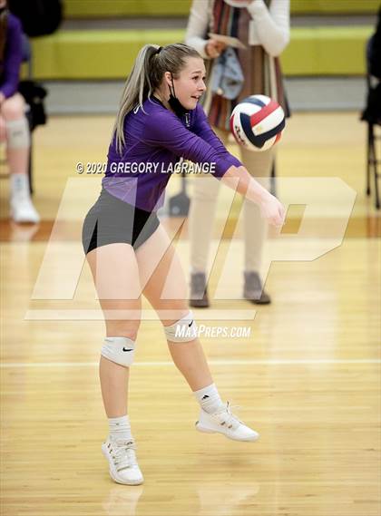 Thumbnail 1 in Keller vs Timber Creek photogallery.