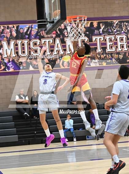 Thumbnail 2 in Paraclete @ Vasquez photogallery.