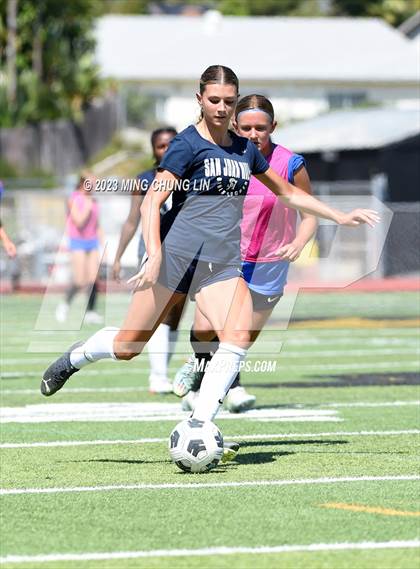 Thumbnail 3 in San Juan Hills vs. Santa Margarita (Summer League) photogallery.