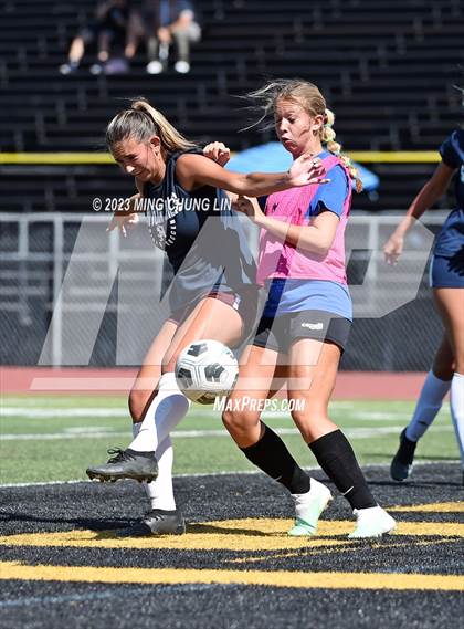 Thumbnail 2 in San Juan Hills vs. Santa Margarita (Summer League) photogallery.