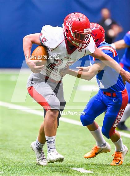 Thumbnail 3 in Duncan vs. Mohave Accelerated (Kick-Off Classic)  photogallery.