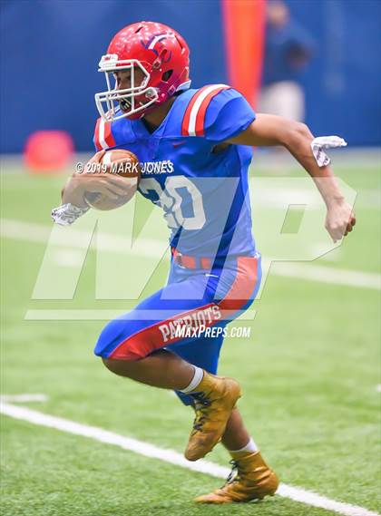 Thumbnail 2 in Duncan vs. Mohave Accelerated (Kick-Off Classic)  photogallery.
