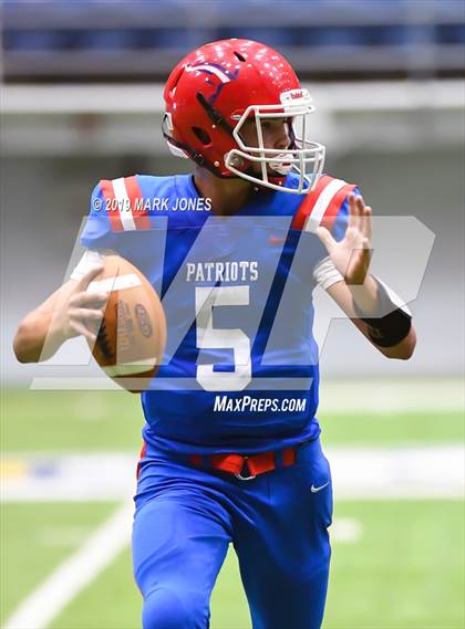Thumbnail 3 in Duncan vs. Mohave Accelerated (Kick-Off Classic)  photogallery.