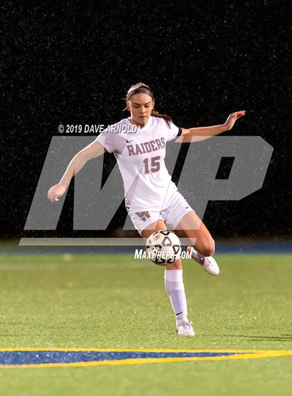 Thumbnail 2 in Wellesley @ Needham (MIAA Division1 South Quarter Final) photogallery.