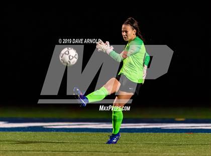 Thumbnail 2 in Wellesley @ Needham (MIAA Division1 South Quarter Final) photogallery.