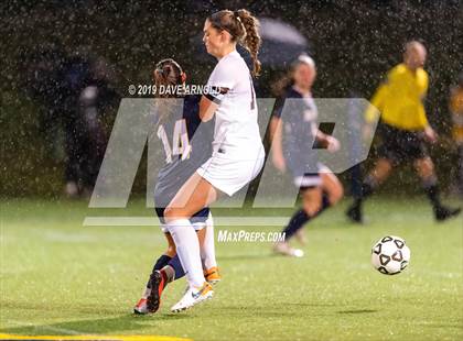 Thumbnail 2 in Wellesley @ Needham (MIAA Division1 South Quarter Final) photogallery.