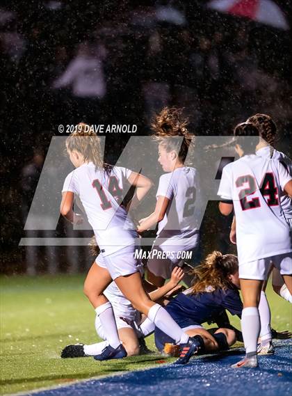 Thumbnail 1 in Wellesley @ Needham (MIAA Division1 South Quarter Final) photogallery.