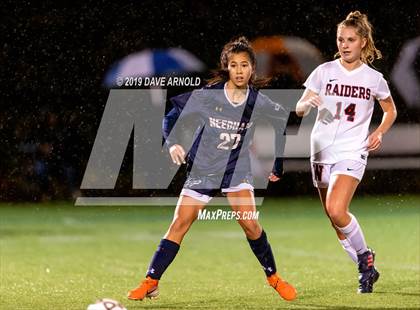 Thumbnail 3 in Wellesley @ Needham (MIAA Division1 South Quarter Final) photogallery.