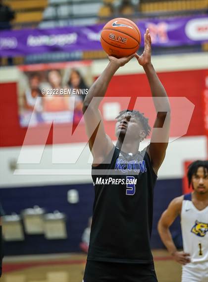 Thumbnail 3 in Wheeler vs Newton (5-Star Longhorn Steakhouse Classic)  photogallery.