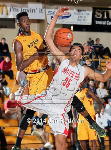 Thumbnail 3 in Wesleyan Christian Academy vs. Mater Dei (City of Palms Classic) photogallery.