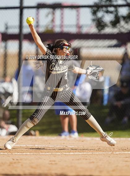 Thumbnail 1 in Rock Canyon vs Broomfield (CHSAA 5A Round of 16) photogallery.
