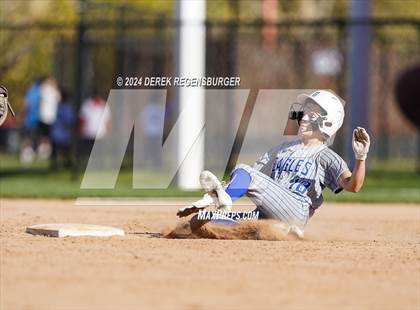 Thumbnail 2 in Rock Canyon vs Broomfield (CHSAA 5A Round of 16) photogallery.