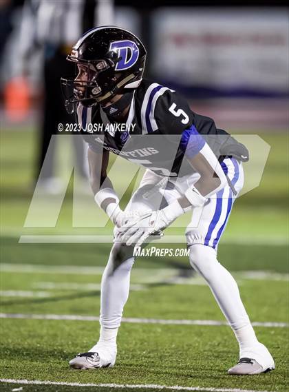 Thumbnail 2 in Central @ Dutchtown (LHSAA Division 1 Non-Select Quarterfinal) photogallery.