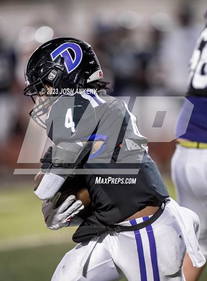 Thumbnail 3 in Central @ Dutchtown (LHSAA Division 1 Non-Select Quarterfinal) photogallery.