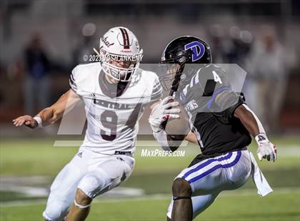 Thumbnail 2 in Central @ Dutchtown (LHSAA Division 1 Non-Select Quarterfinal) photogallery.