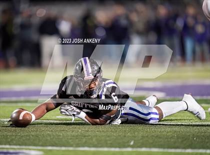 Thumbnail 1 in Central @ Dutchtown (LHSAA Division 1 Non-Select Quarterfinal) photogallery.