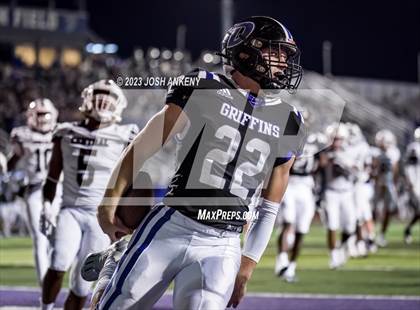 Thumbnail 3 in Central @ Dutchtown (LHSAA Division 1 Non-Select Quarterfinal) photogallery.