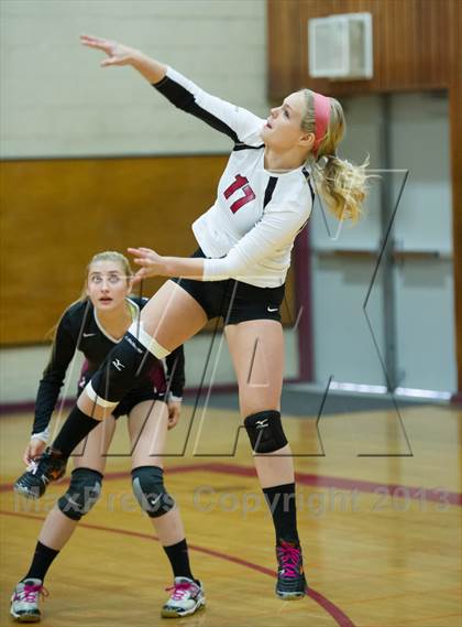 Thumbnail 2 in Bear River vs. Hilmar (Varsity Stockton Classic) photogallery.