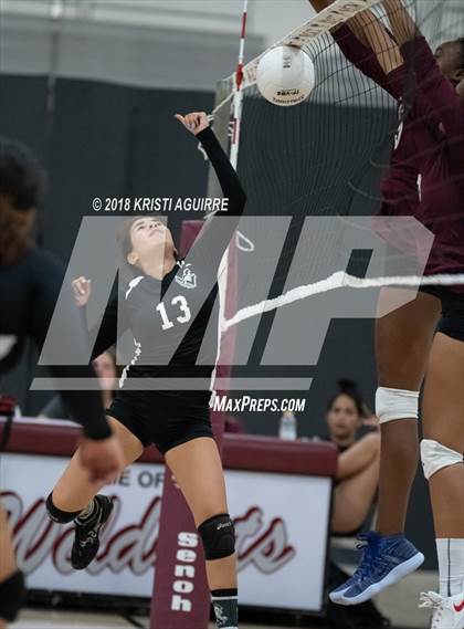 Thumbnail 3 in West Valley vs. Paloma Valley photogallery.