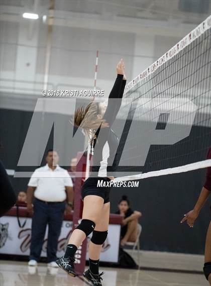 Thumbnail 1 in West Valley vs. Paloma Valley photogallery.