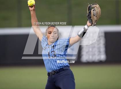 Thumbnail 2 in Kings Mountain vs South Brunswick (NCHSAA 3A Championship) photogallery.