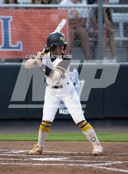 Thumbnail 2 in Kings Mountain vs South Brunswick (NCHSAA 3A Championship) photogallery.