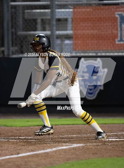 Thumbnail 2 in Kings Mountain vs South Brunswick (NCHSAA 3A Championship) photogallery.