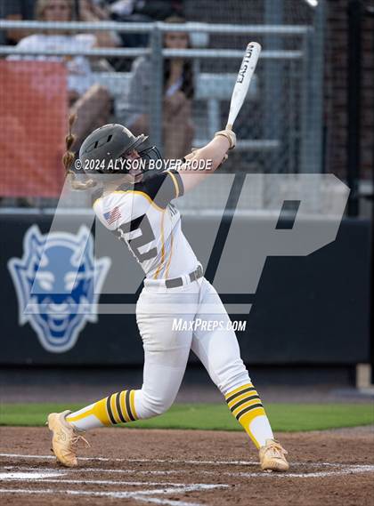 Thumbnail 3 in Kings Mountain vs South Brunswick (NCHSAA 3A Championship) photogallery.