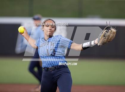 Thumbnail 1 in Kings Mountain vs South Brunswick (NCHSAA 3A Championship) photogallery.