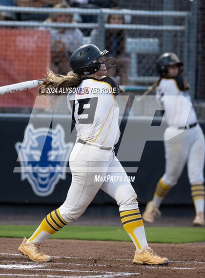 Thumbnail 3 in Kings Mountain vs South Brunswick (NCHSAA 3A Championship) photogallery.