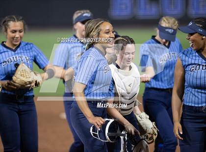 Thumbnail 2 in Kings Mountain vs South Brunswick (NCHSAA 3A Championship) photogallery.