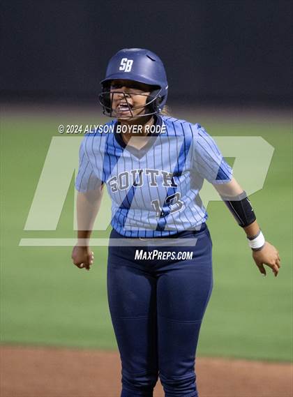 Thumbnail 3 in Kings Mountain vs South Brunswick (NCHSAA 3A Championship) photogallery.