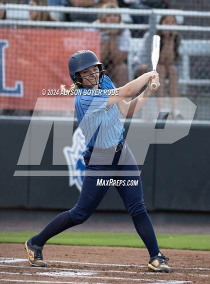 Thumbnail 3 in Kings Mountain vs South Brunswick (NCHSAA 3A Championship) photogallery.