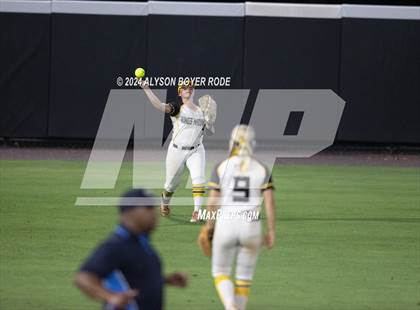 Thumbnail 1 in Kings Mountain vs South Brunswick (NCHSAA 3A Championship) photogallery.