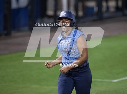 Thumbnail 1 in Kings Mountain vs South Brunswick (NCHSAA 3A Championship) photogallery.