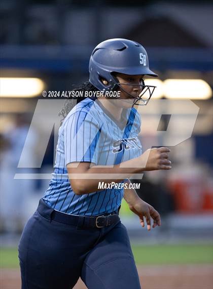 Thumbnail 1 in Kings Mountain vs South Brunswick (NCHSAA 3A Championship) photogallery.