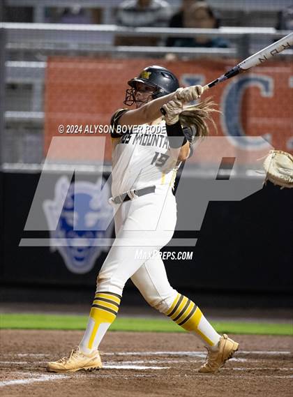 Thumbnail 3 in Kings Mountain vs South Brunswick (NCHSAA 3A Championship) photogallery.