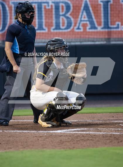 Thumbnail 1 in Kings Mountain vs South Brunswick (NCHSAA 3A Championship) photogallery.