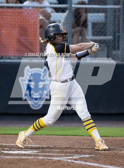 Thumbnail 3 in Kings Mountain vs South Brunswick (NCHSAA 3A Championship) photogallery.