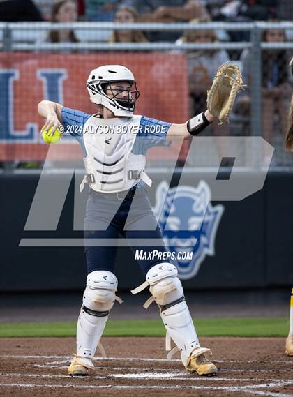Thumbnail 1 in Kings Mountain vs South Brunswick (NCHSAA 3A Championship) photogallery.