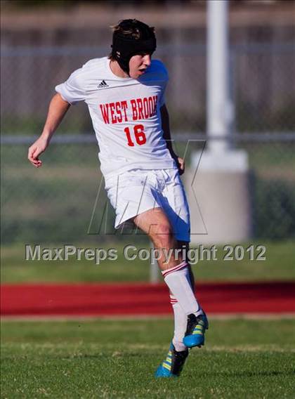 Thumbnail 3 in Clear Falls vs Beaumont West Brook (Pearland Soccer Classic) photogallery.
