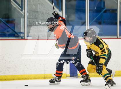 Thumbnail 3 in Lane Tech vs. Chicago Romans (Lane Tech Senior Night) photogallery.