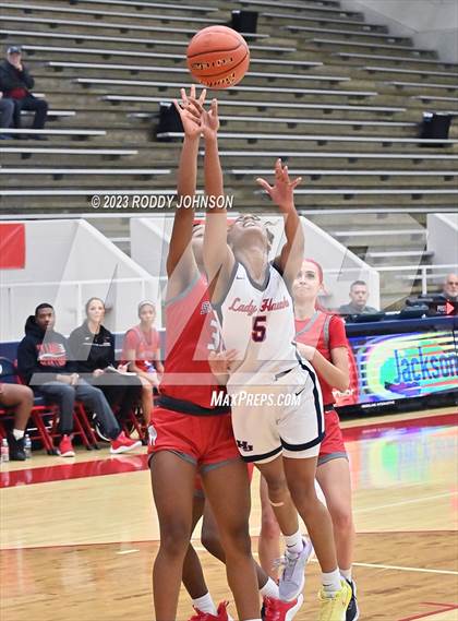 Thumbnail 1 in Hardin Jefferson vs Cypress Lake (McDonald's Texas Invitational) photogallery.
