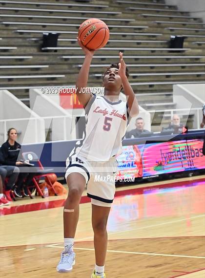 Thumbnail 2 in Hardin Jefferson vs Cypress Lake (McDonald's Texas Invitational) photogallery.