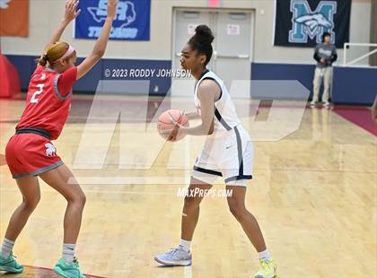 Thumbnail 1 in Hardin Jefferson vs Cypress Lake (McDonald's Texas Invitational) photogallery.